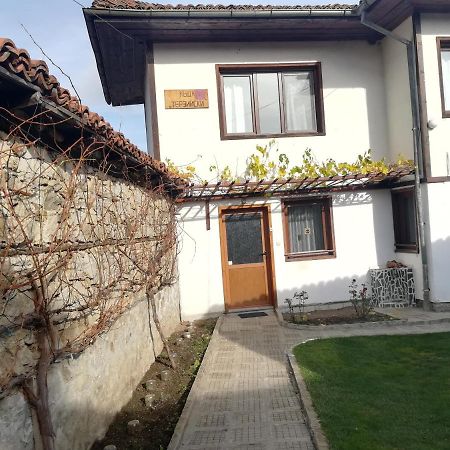 Guest House Terziiski Koprivshtitsa Exterior foto